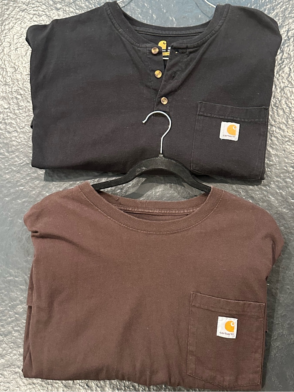 Carhartt Bundle of Black Tee and Brown Long Sleeve T-Shirt